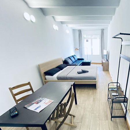Appartement FREEPARKING LOFTS BCN FIRA SANTS CAMP NOU A-plus à Barcelone Extérieur photo